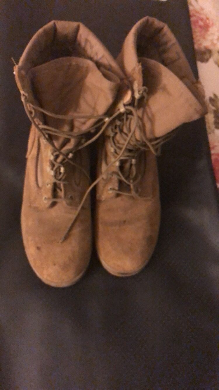 Military Boots