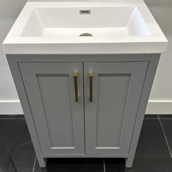 Royal Charles 24in Vanity