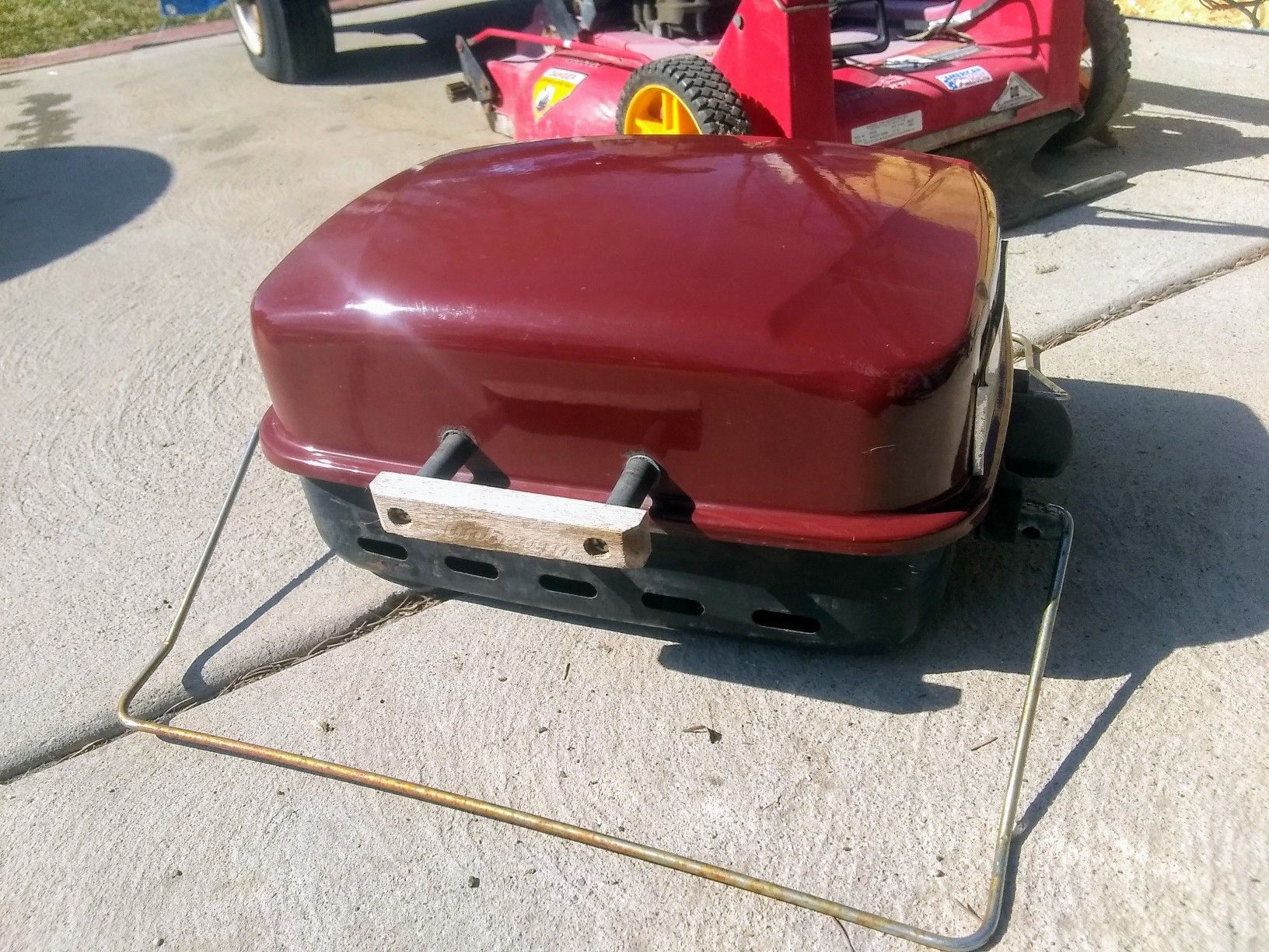 Red Portable BBQ Grill
