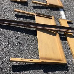 2 Matching Twin Size Bed