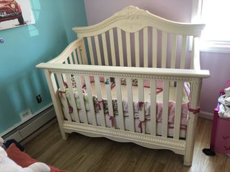 Muniré Savannah Baby Crib