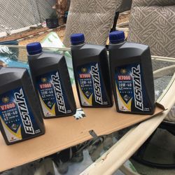 SUZUKI MARINE ENGINE OIL V7000