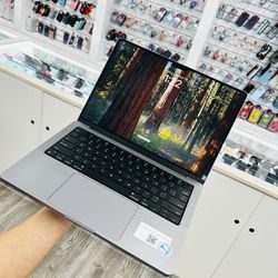 MacBook M1 Pro 1TB 16GB Ram 14 Inch 