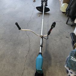 Makita LXT Brushless Brush Cutterb XRU16PT (Tool Only)