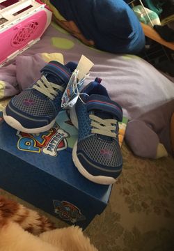 Paw patrol shoes light up