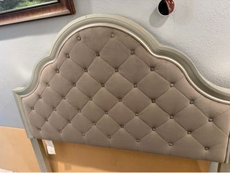Queen size headboard