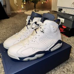 Jordan 6 retro Midnight Navy size 9