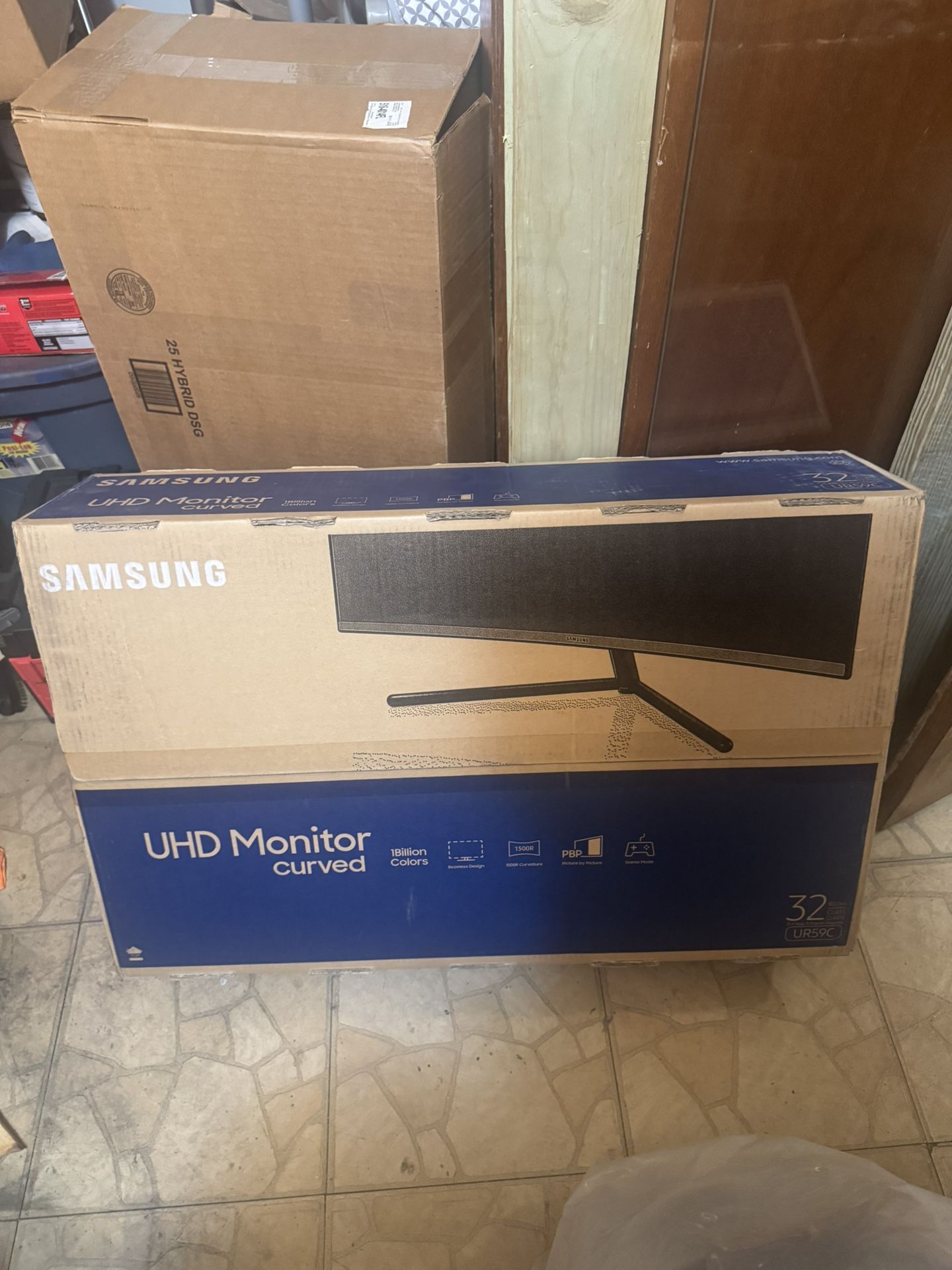 Samsung 32in Curved Gamer Monitor