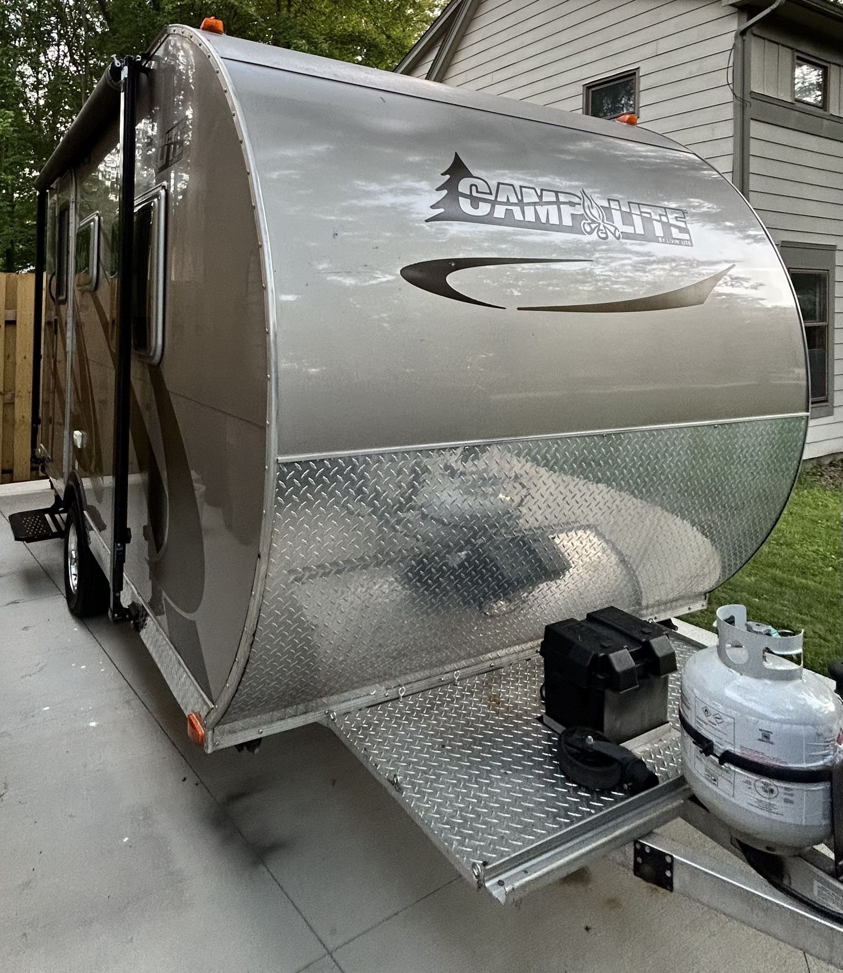 2015 LIVIN LITE 13QBB