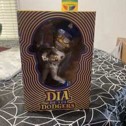 Bobble Head 