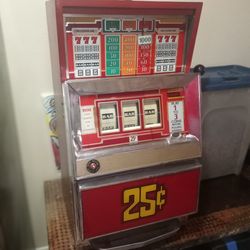 VINTAGE BALLY'S .25C SLOT MACHINE