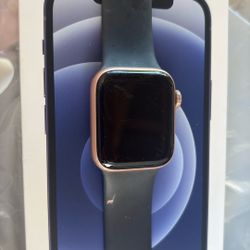 SE Apple Watch 