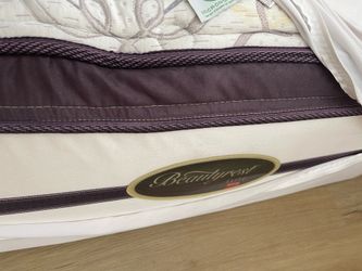 Free Twin xl mattress