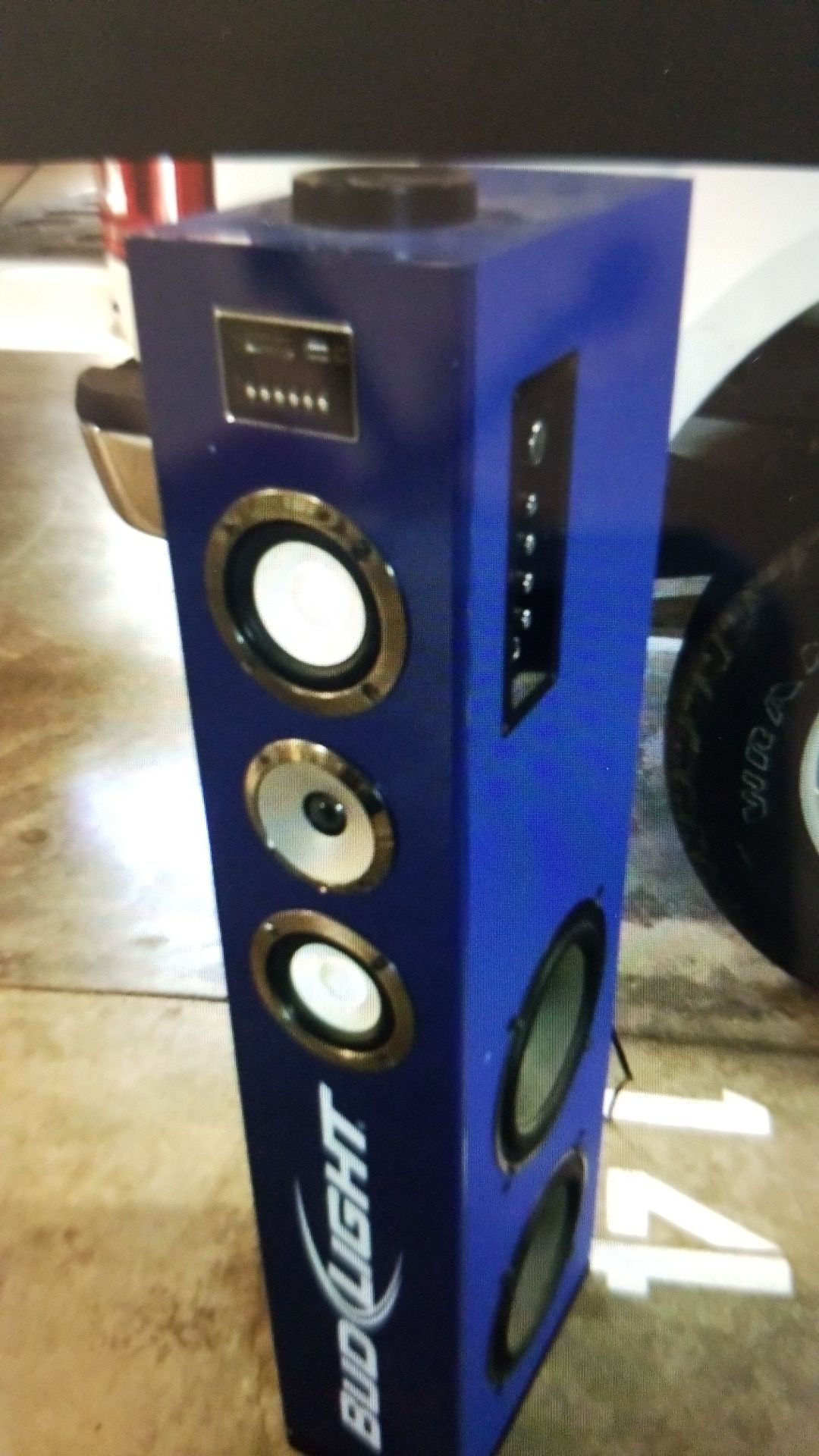 Bud light Tower Party Speaker Garage Guitar Microphone for Sale in San