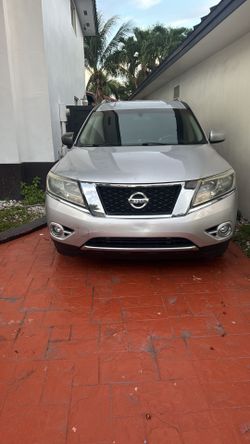 2013 Nissan Pathfinder