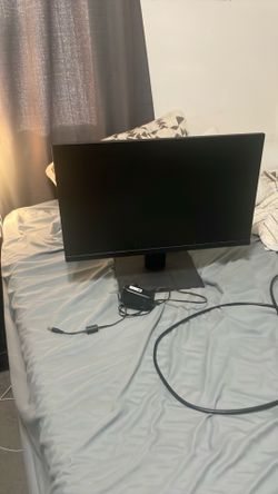 12 by 19 inch monitor with cords 75 hz