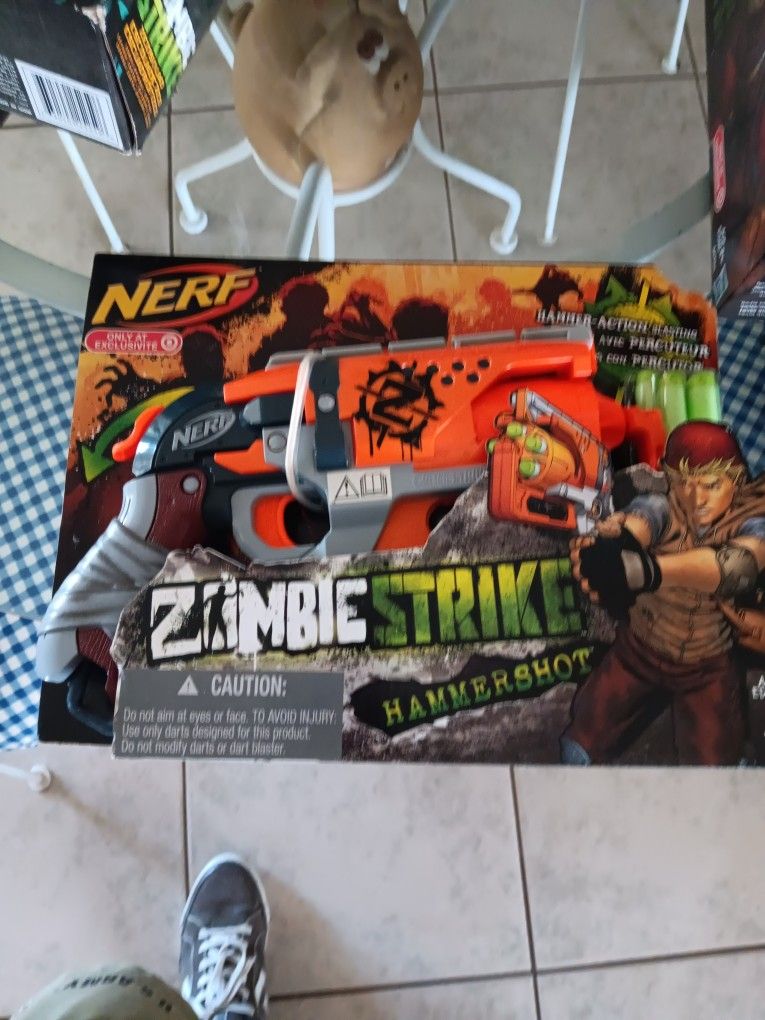 Nerf Zombie Strile Hammershot