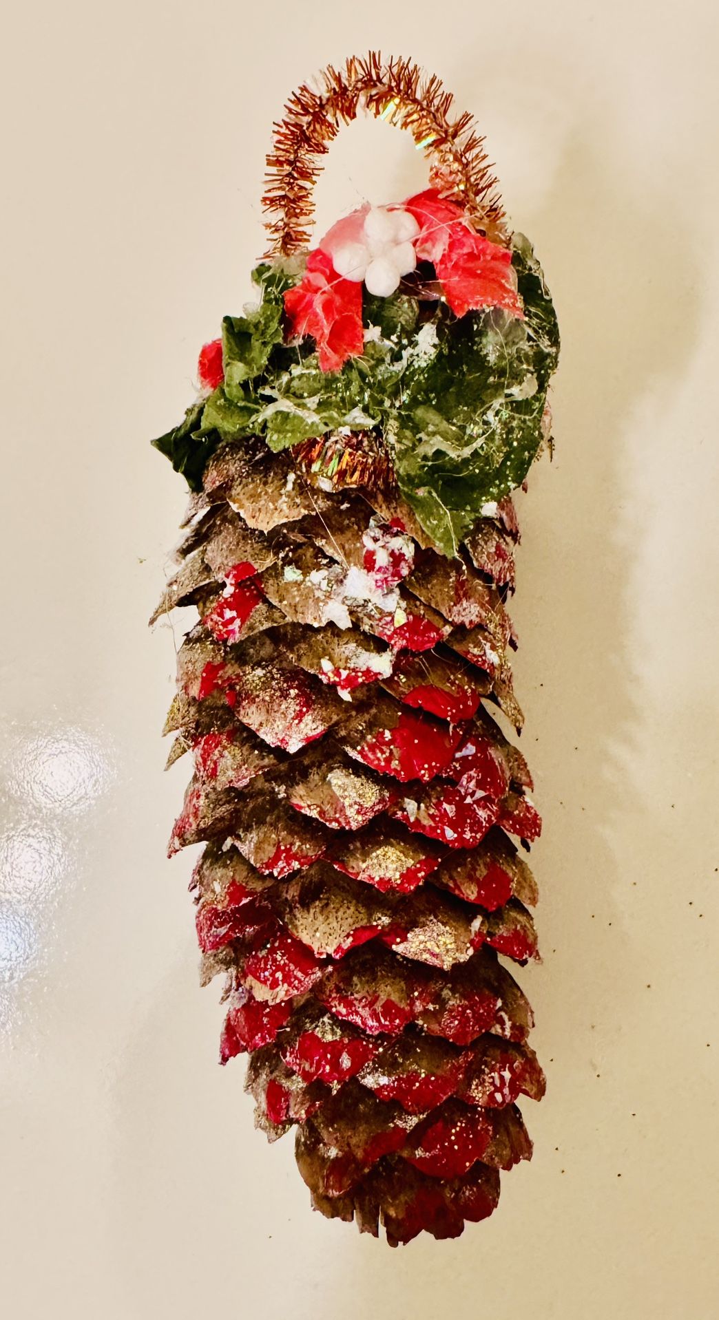 Hand Crafted Irnament Festive Pretty