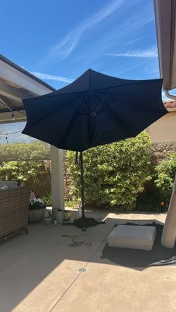 10’ wide umbrella
