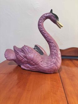 Vintage Pink Swan 16.5”H