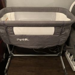 Baby Bassinet Papabilic Brand New Open Never Used