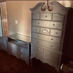 3  Dresser Set 