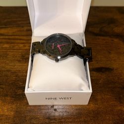 Nine West Women’s Quartz  Dark Gray Alloy Link Bracelet Watch,