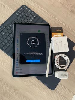 Apple IPad Pro 11” 4th Generation (2022 Model / M2 chip ) 128GB with Keyboard, pen & Accessories (256gb /512GB)