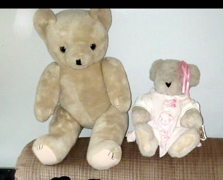 Classic Vintage Collectors Teddy Bear Duo- Excellent Condition