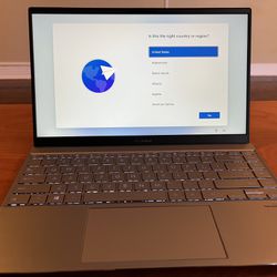 Laptop Asus ZenBook 14 