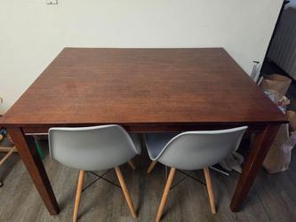 Dining table with 2 chairs