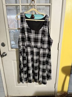 Black & White Plaid Torrid Dress Size 3
