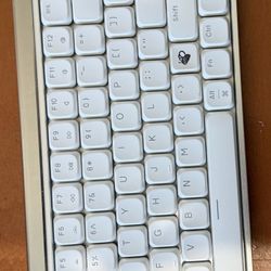 Earto CT100 Wireless Mechanical Keyboard