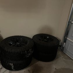 Truck Tires 