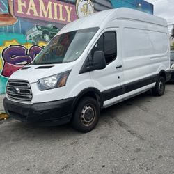 2018 Transit 250