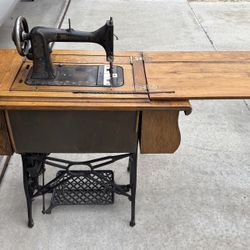 Minnesota Model S Treadle Sewing Machine 