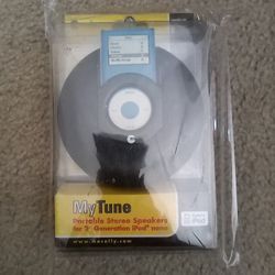 NEW Macally Portable Stereo Speakers For iPod Nano New In Packaging