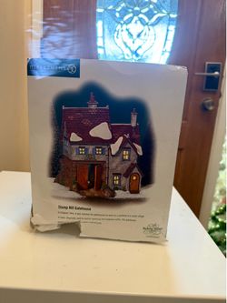 🎄 Department 56 Dickens' Village "Stump Hill Gatehouse" Lighted Ceramic Christmas Village Piece with Box