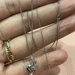 18k Gold Necklace 