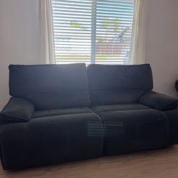 Power Reclining Sectional – Works Great