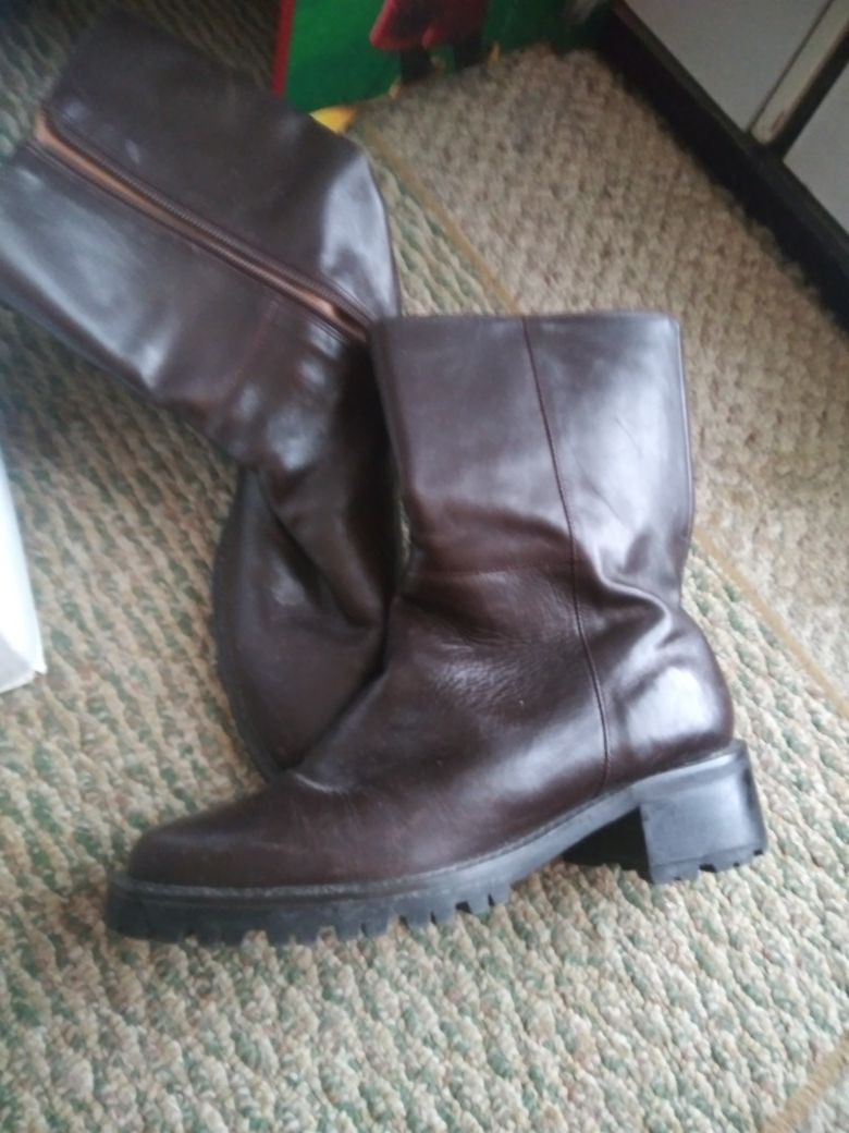 Newer Brown Leather Boots