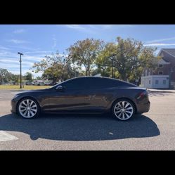 Tesla S60 2013