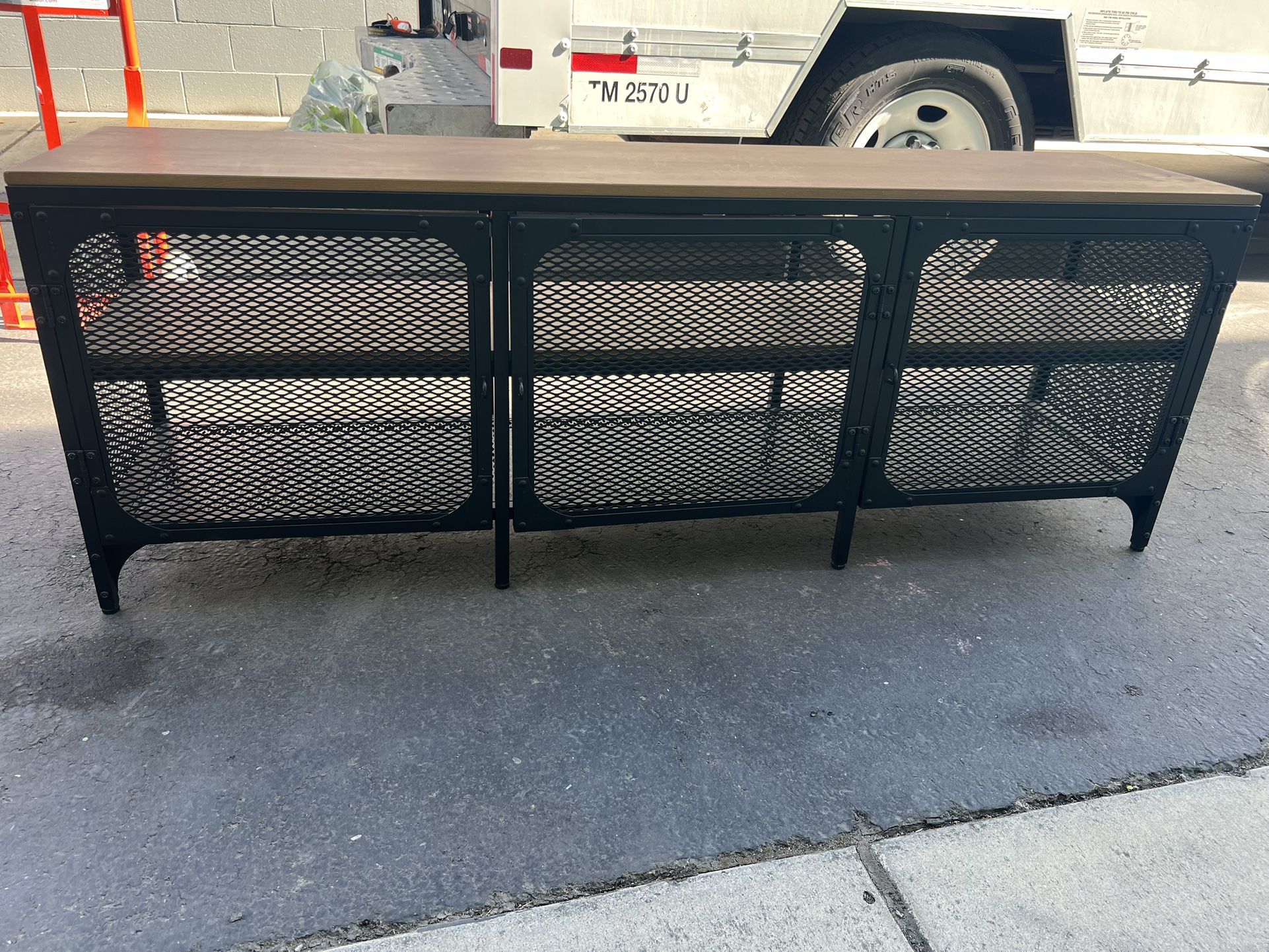 Media Console/Center