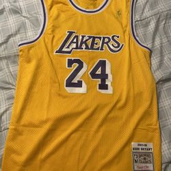 Kobe Bryant Lakers Jersey