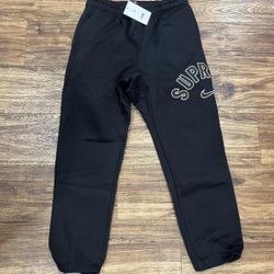 Supreme x Nike Arc Sweatpant