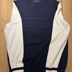 New Tommy Hilfiger Sweater (M)