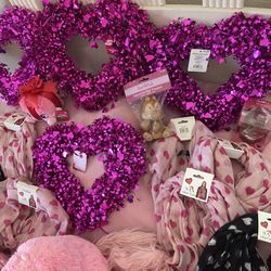 Lot Of Valentine’s Day Items (new)