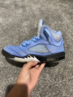 Air Jordan 5 Retro University Blue