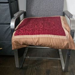 Student Desk & Chair with pillow