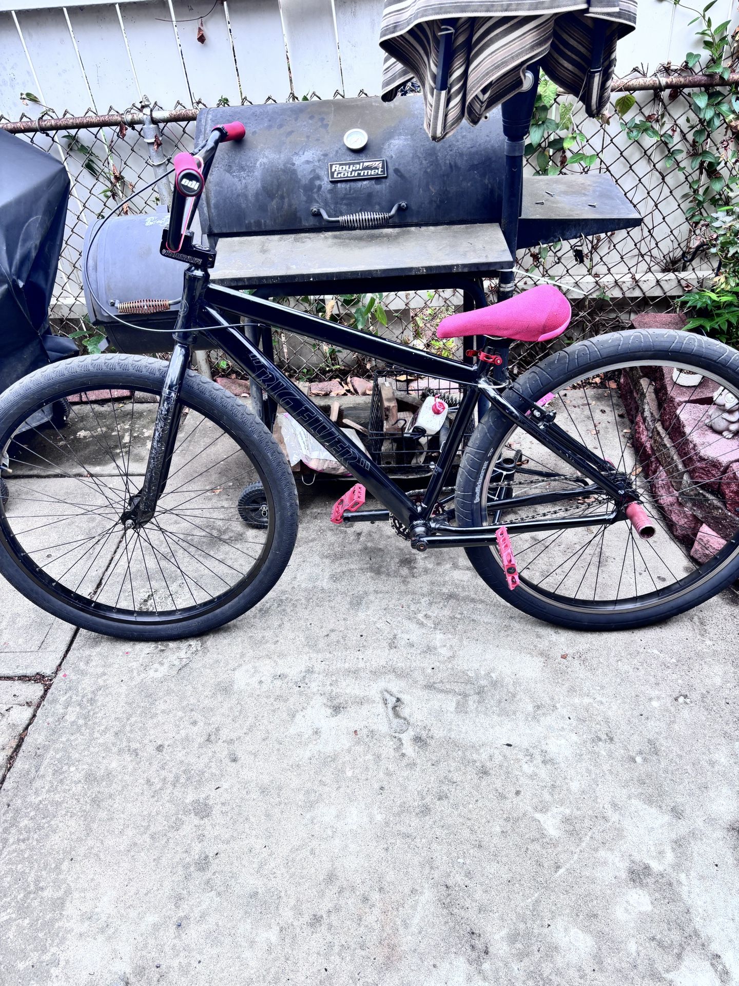 29in Big flyer (trades or obo)